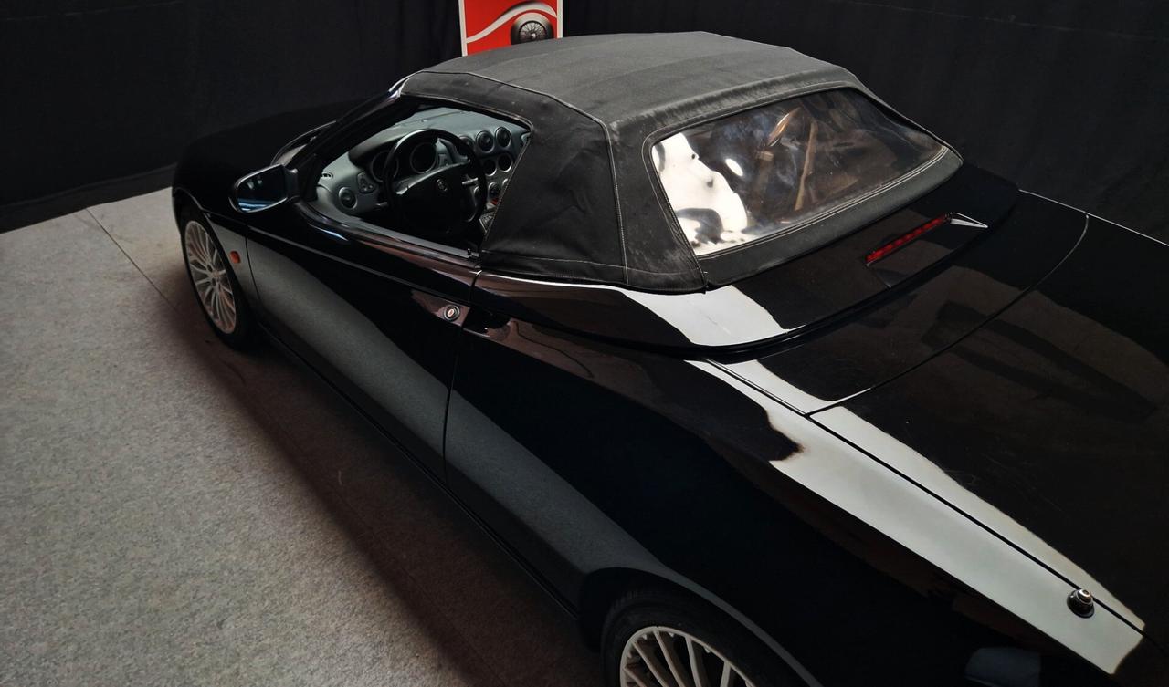 Alfa Romeo Spider 3.0i V6 24V L certif. ASI C.R.S