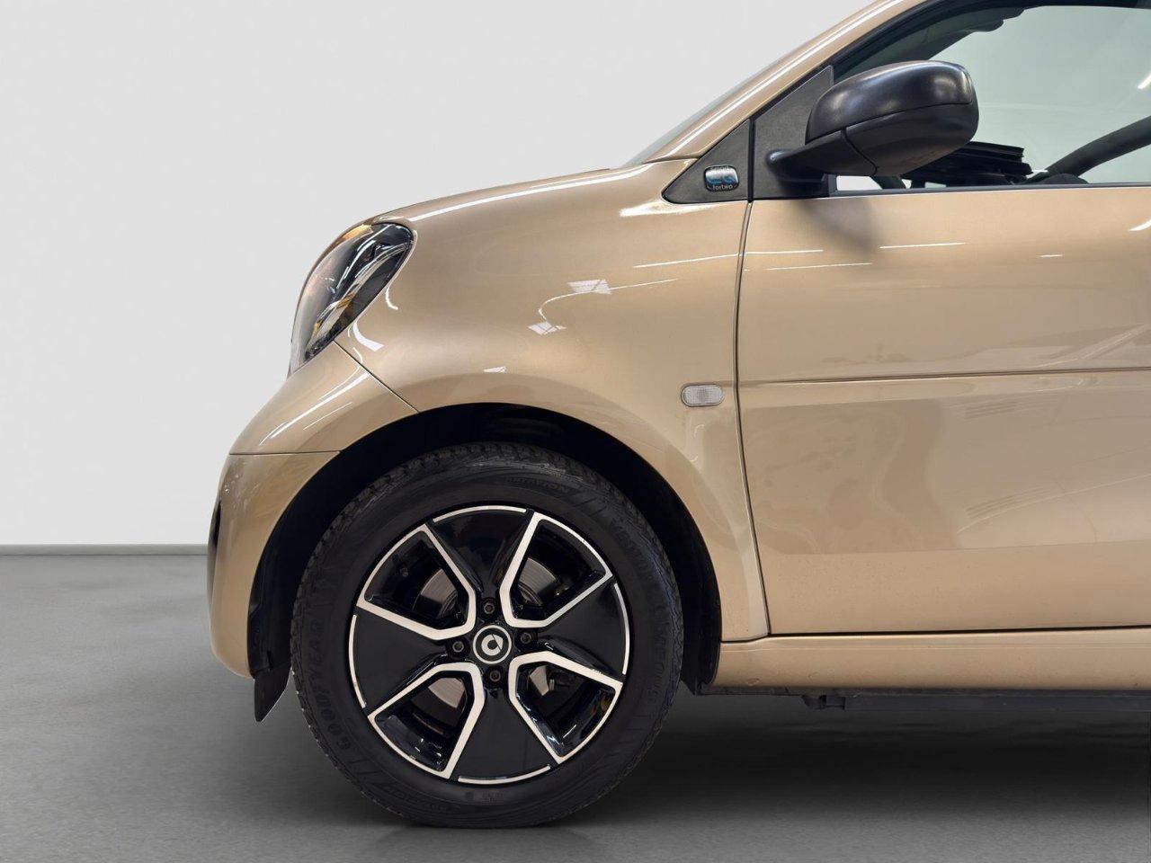 Smart fortwo cabrio electric drive*FORMULA S*