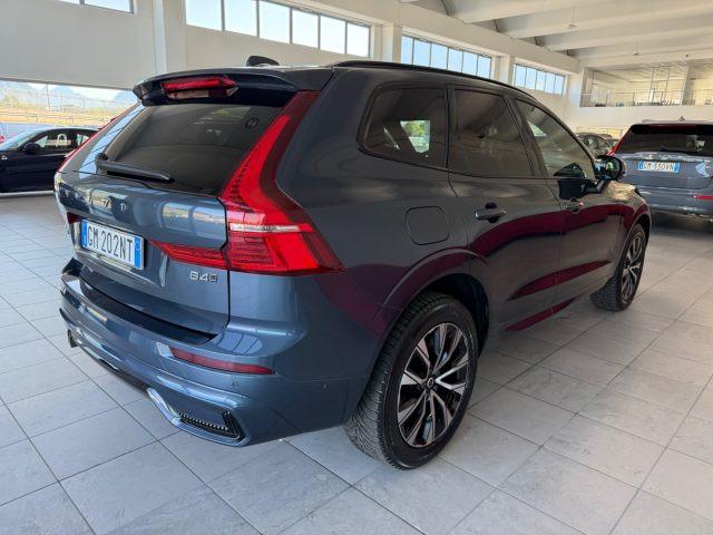 VOLVO XC60 B4 (d) AWD automatico Plus Dark