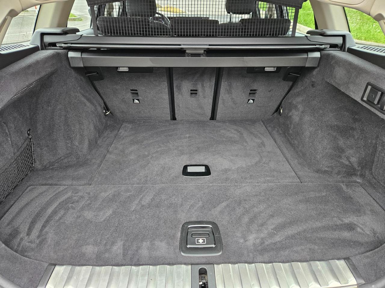 BMW 318 d Touring mhev 48V auto