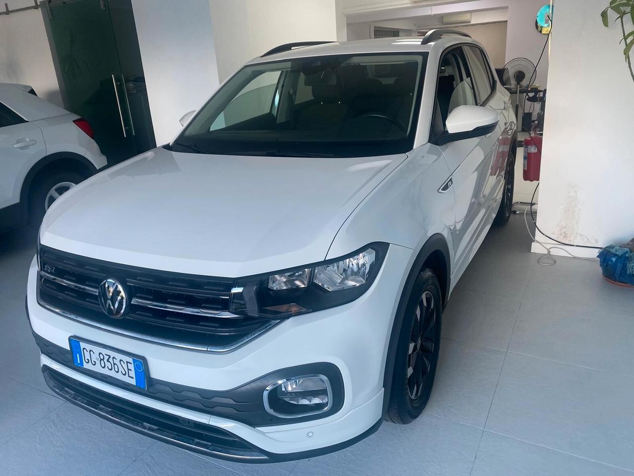 Volkswagen T-Cross 1.0 TSI Sport