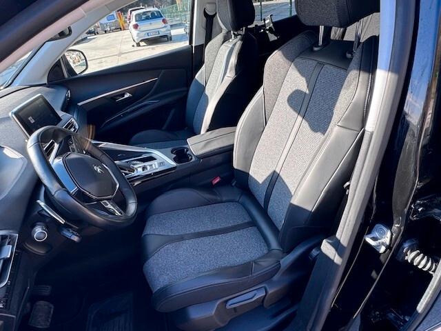 Peugeot 3008 BlueHDi 130 S&S EAT8 Allure