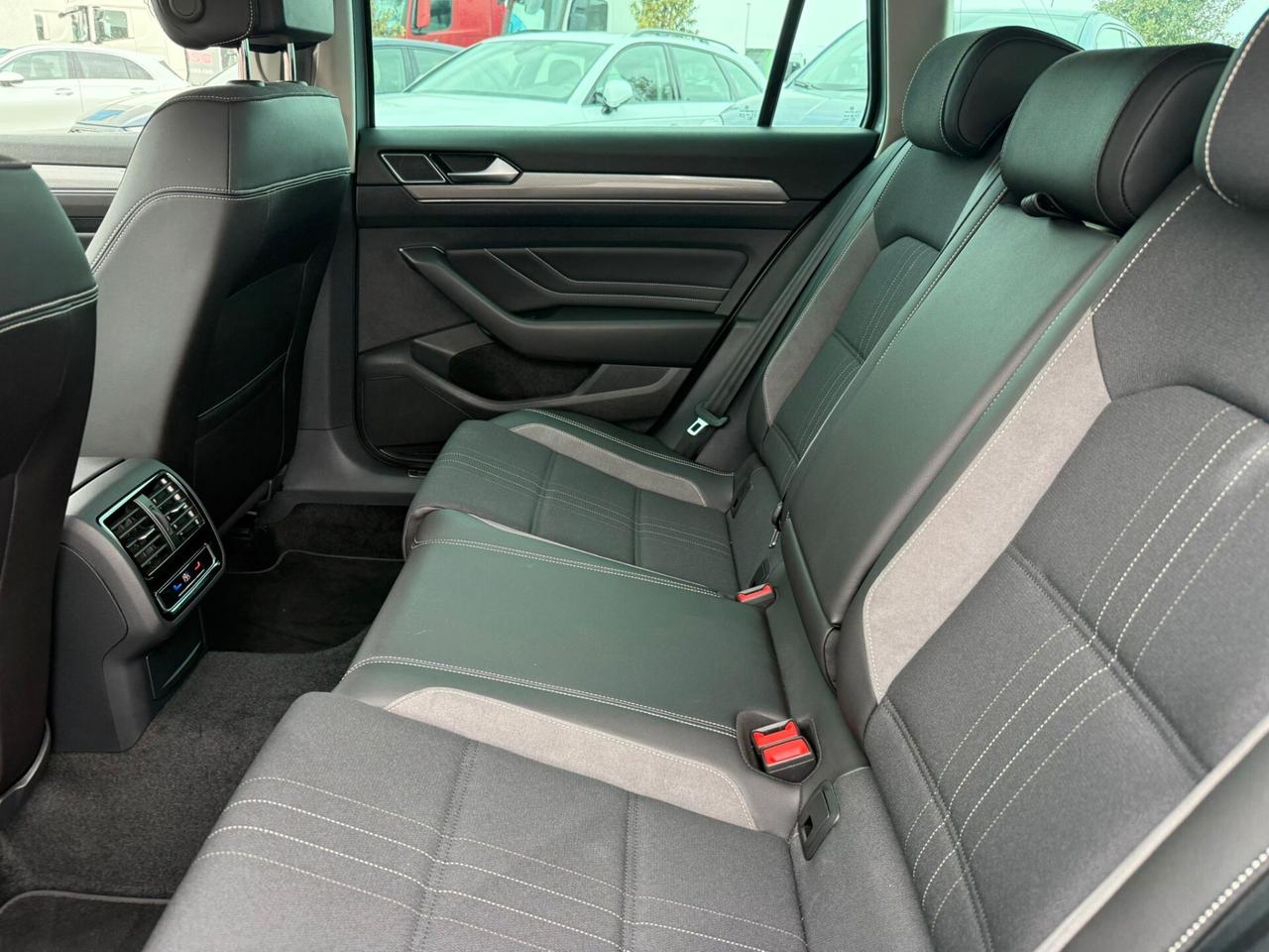 Volkswagen Passat Alltrack 2.0 TDI 200 CV 4MOTION DSG