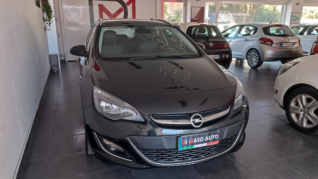 Opel Astra 1.4 Turbo 140CV Sports Tourer GPL Tech Elective