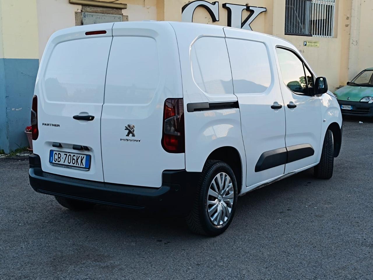Peugeot Partner BlueHDi 130 EAT8 S&S PC Furgone Premium