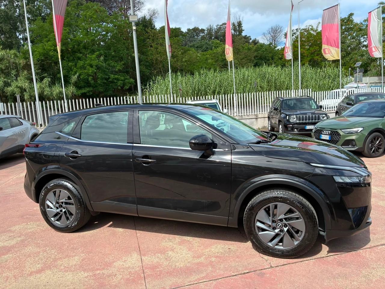 Nissan Qashqai MHEV 140 CV Business