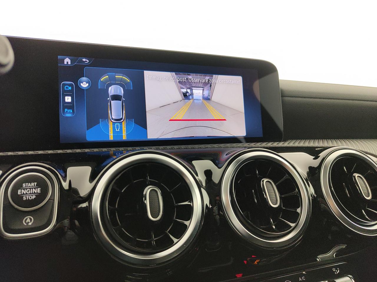 Mercedes-Benz CLA Shooting Brake 180 d Advanced auto