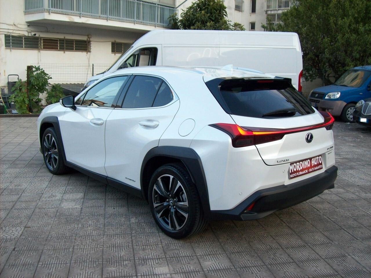 Lexus UX 250h 184CVHybrid 4WD Luxury