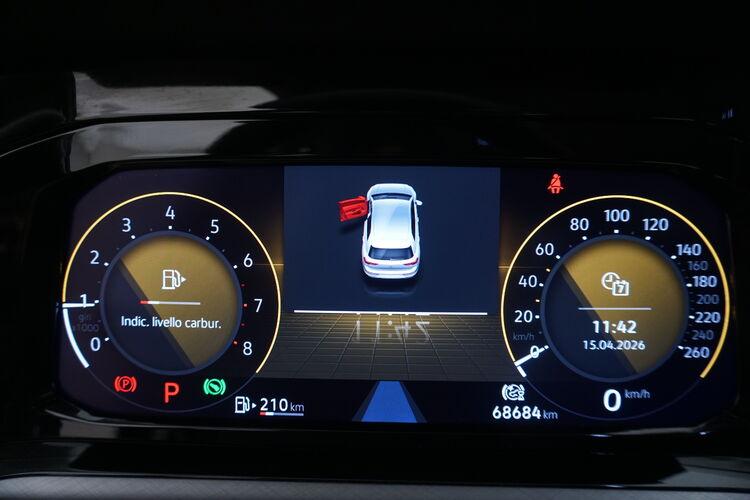 Volkswagen Golf Life DSG BR856568 1.0 Mild Hybrid 110CV