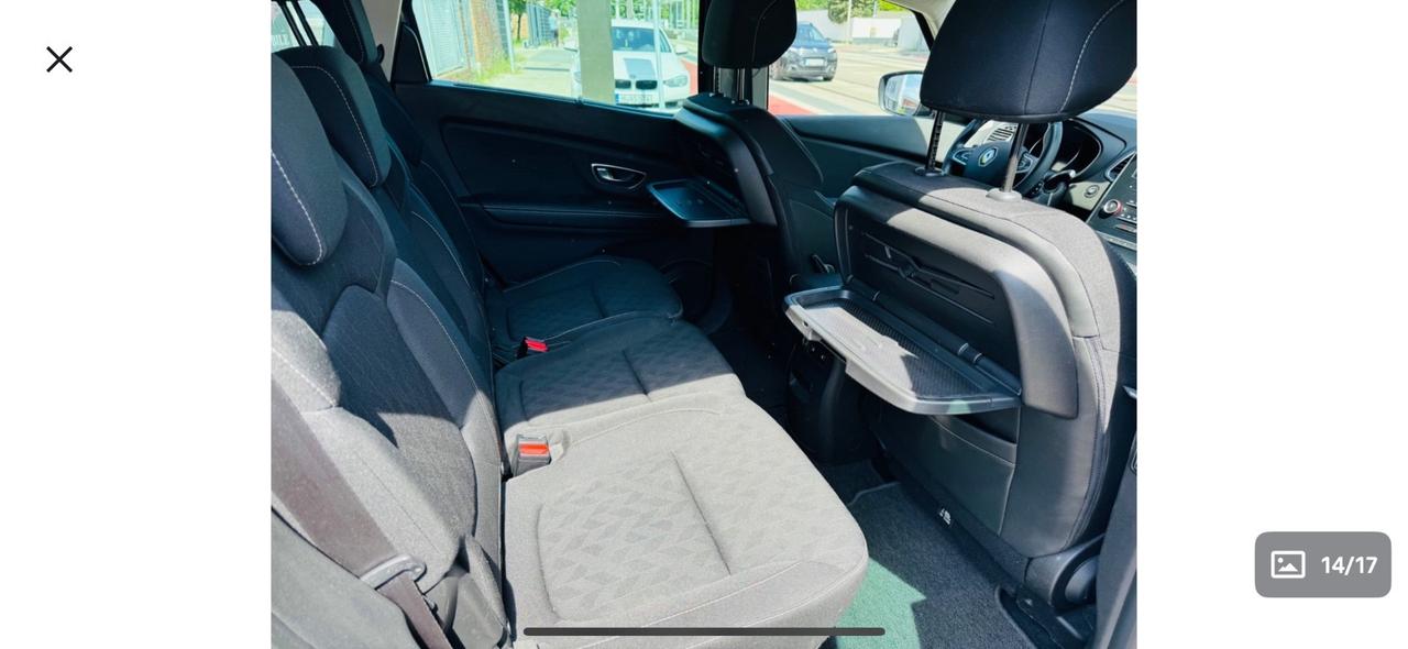 Renault Grand Scenic 7 posti 5 anni di garanzia