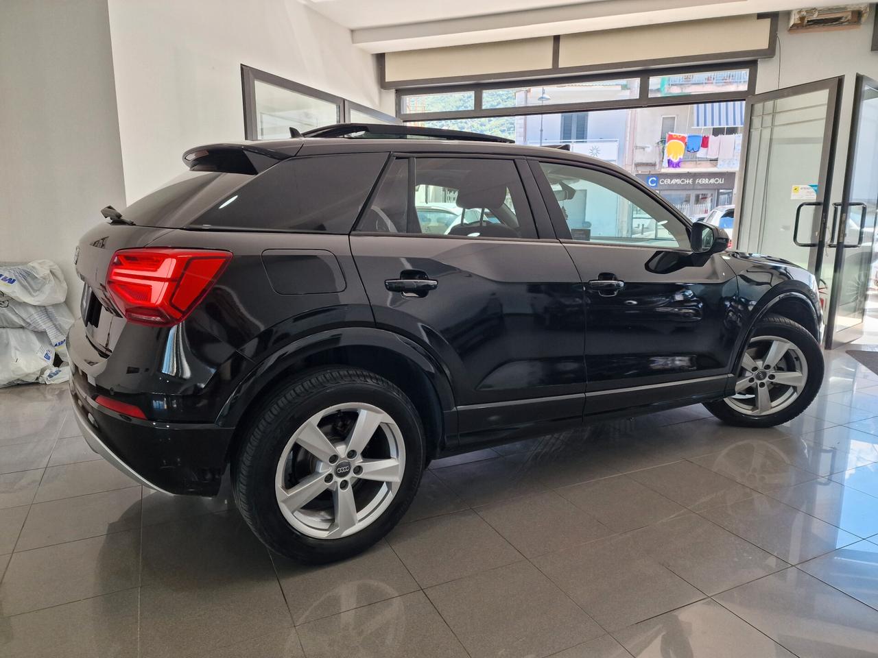 Audi Q2 30 TDI S tronic TETTO, LUCI AMBIENTE, IVA ESPOSTA
