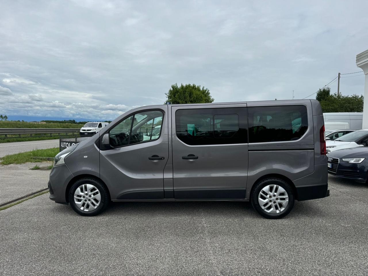 Renault Trafic 9 POSTI 1.6 dCi 125 CV