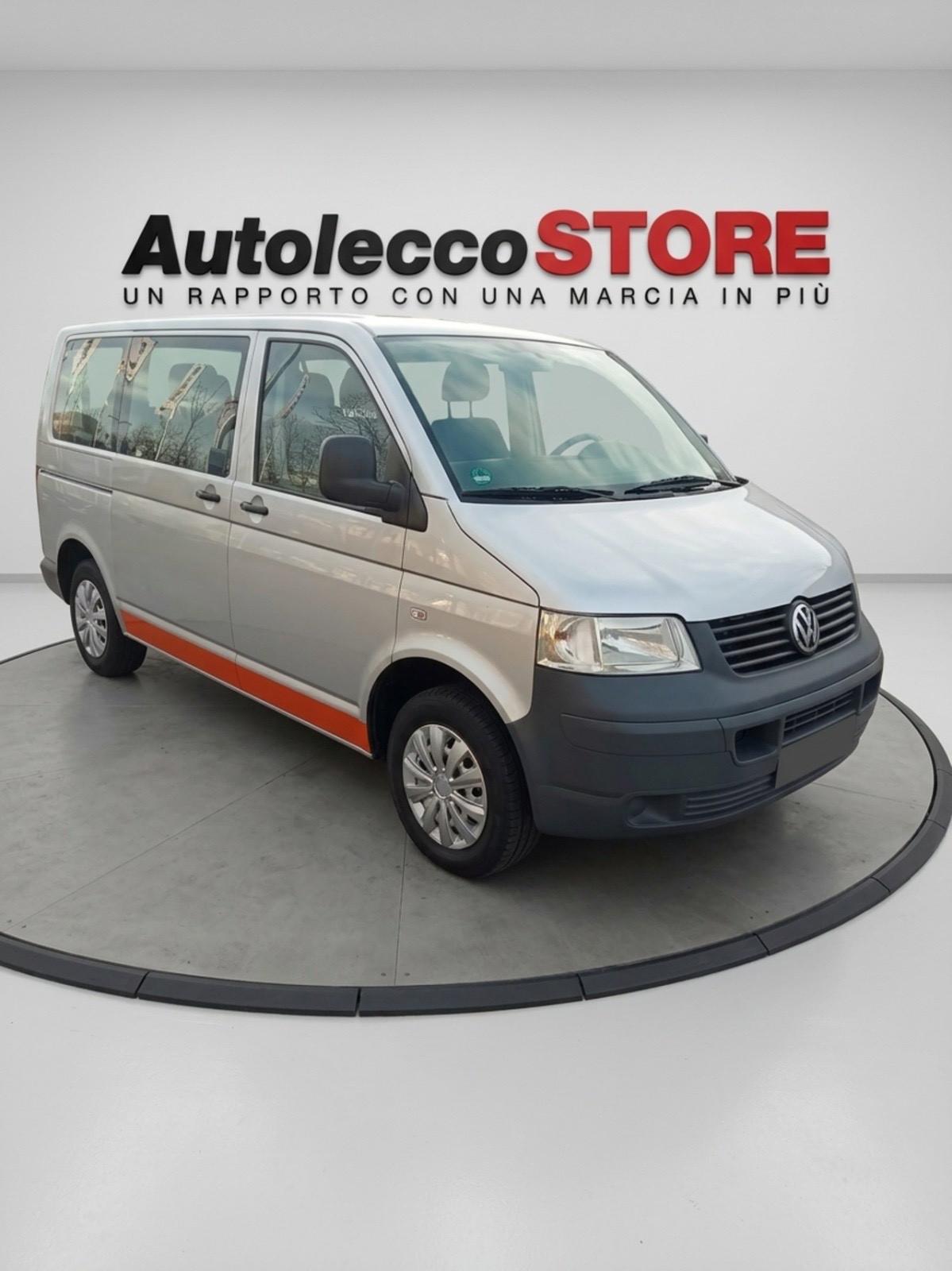 Volkswagen Transporter 2.5 TDI/130CV 9 posti