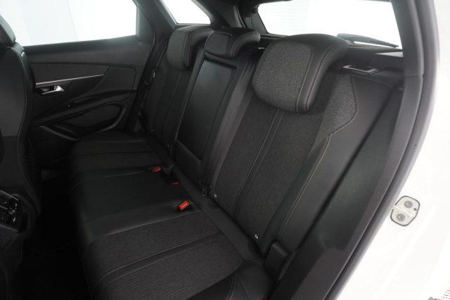 PEUGEOT 3008 3008 PureTech Turbo 130 S&S Active