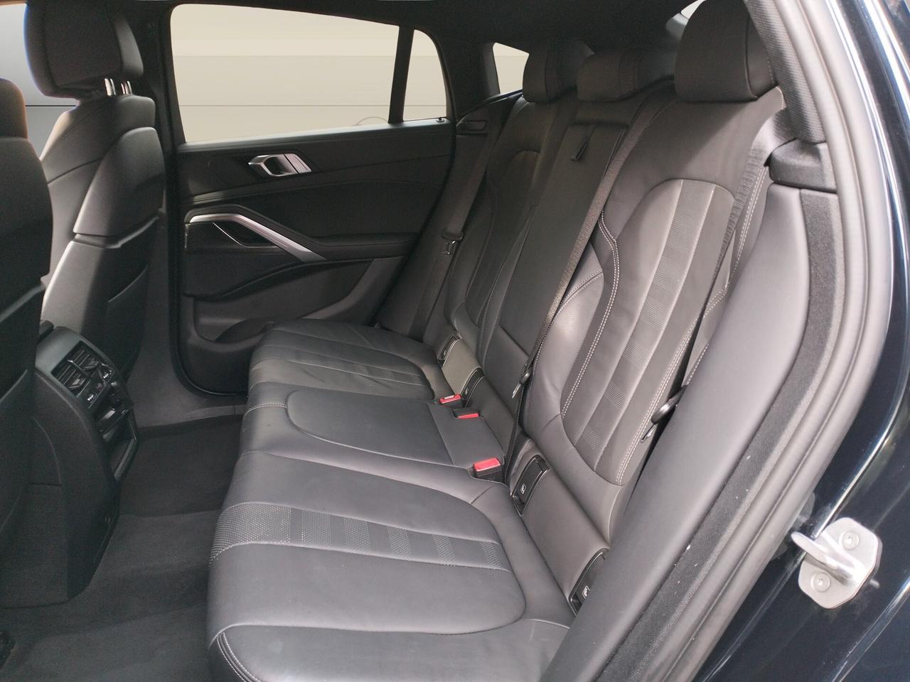 BMW X6 G06 xdrive40i mhev 48V Msport auto *SOLI 44.000 KM *