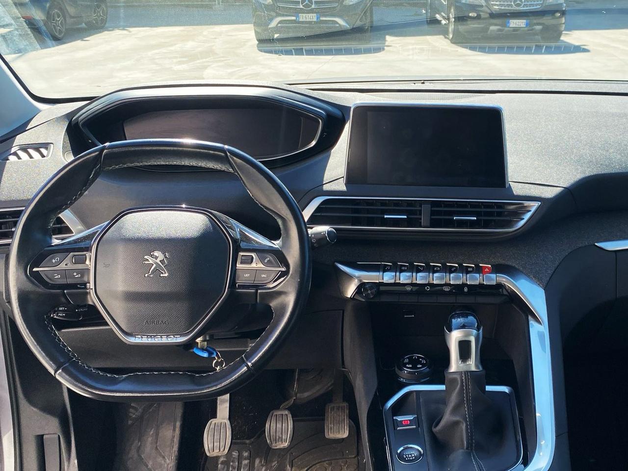 PEUGEOT 5008 II 2016 - 5008 1.5 bluehdi Business s&s 130cv 7p.ti