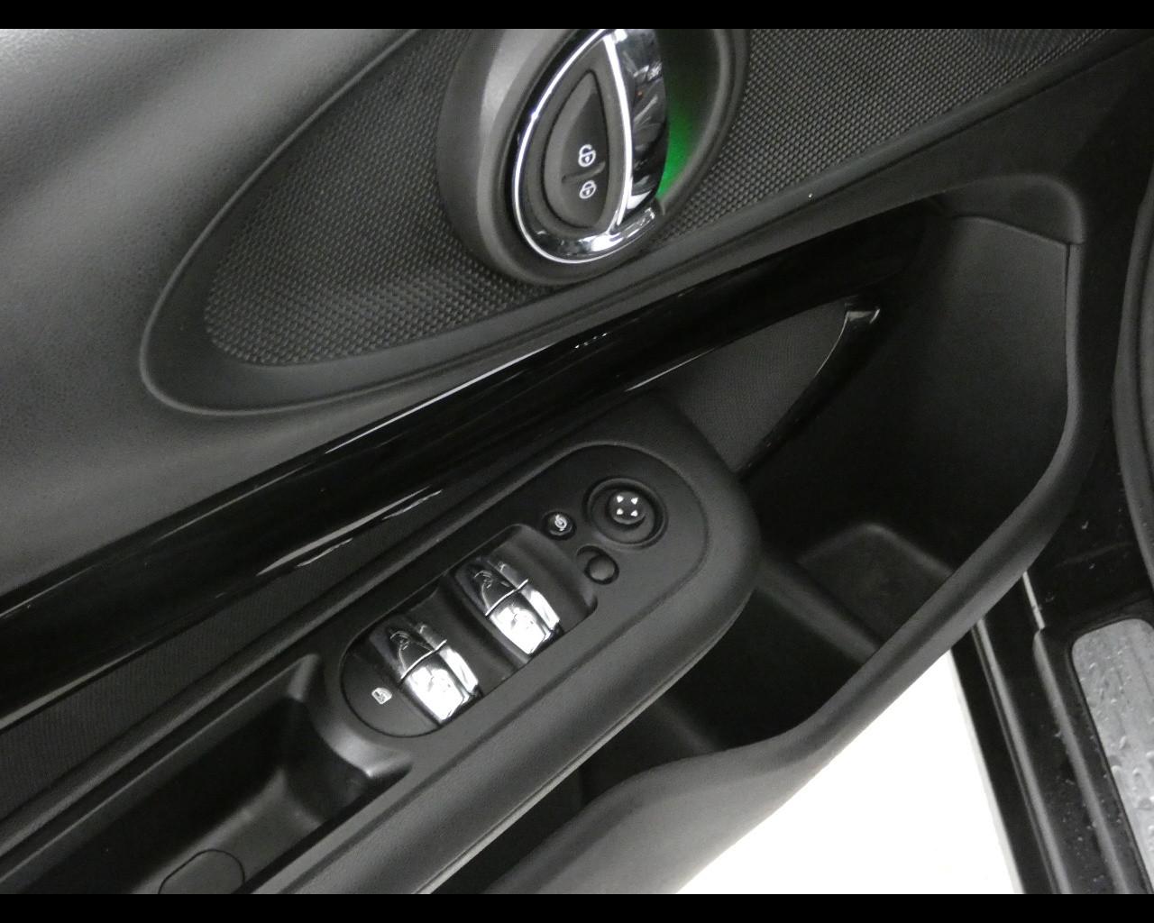 MINI Mini Clubman (F54) - Mini 2.0 Cooper S Business Clubman