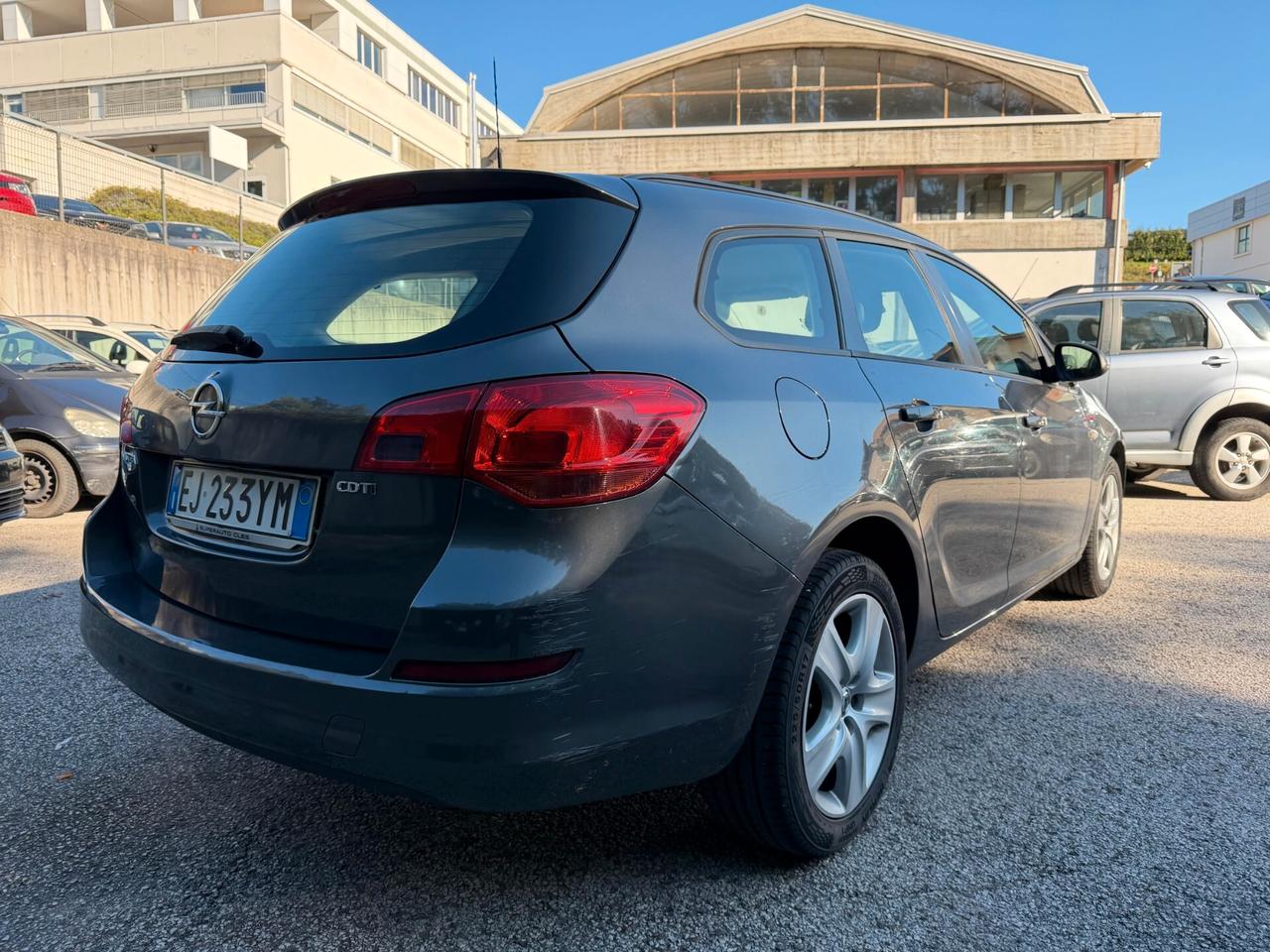 Opel Astra 1.7 CDTI 110CV Sports Tourer Cosmo