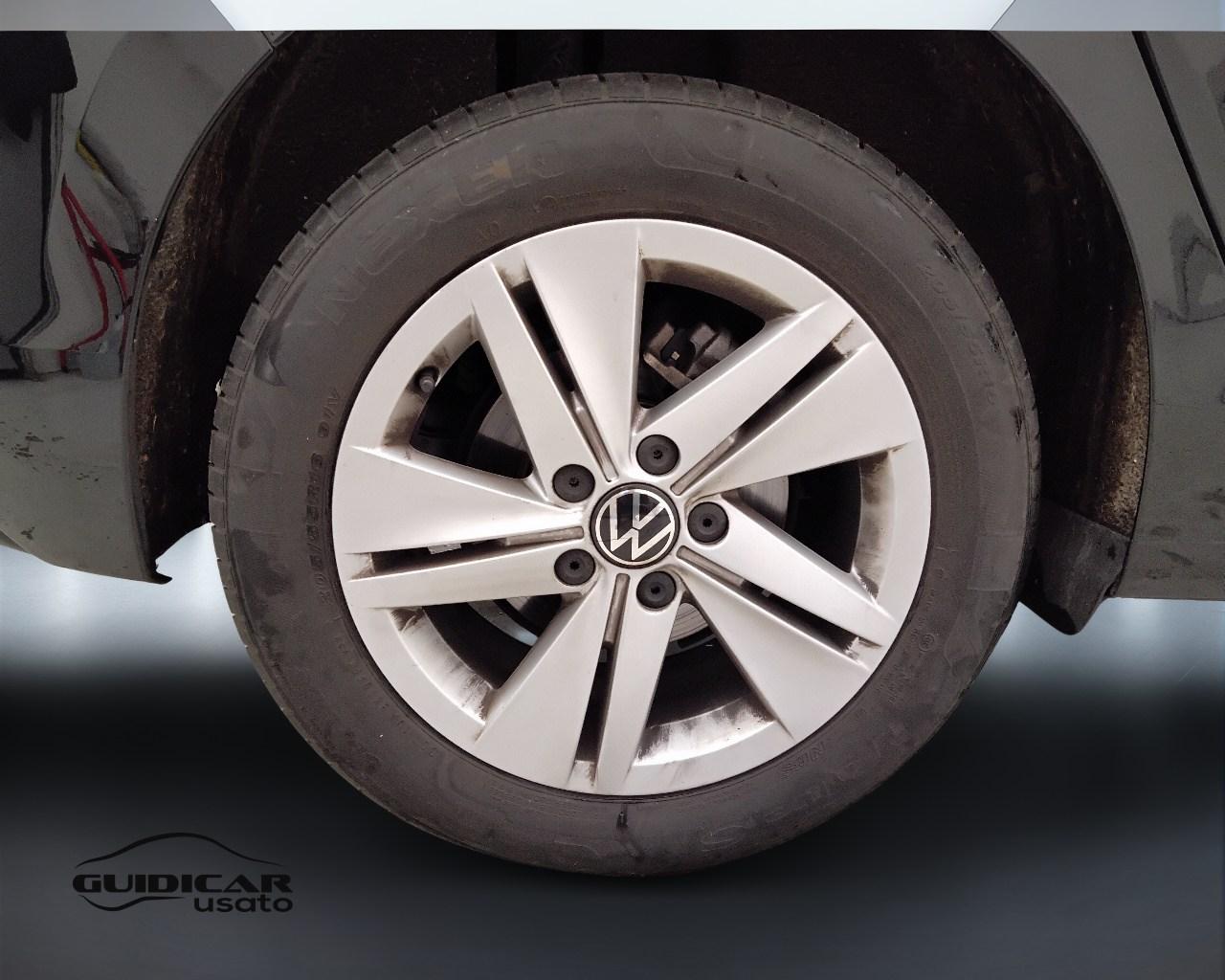 VOLKSWAGEN Golf VIII 2024 - Golf 2.0 tdi Life 115cv