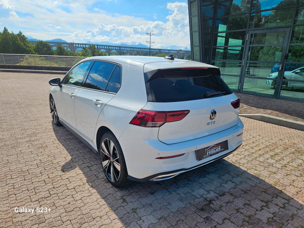 Volkswagen Golf GTE HYBRID elettrica/benzina