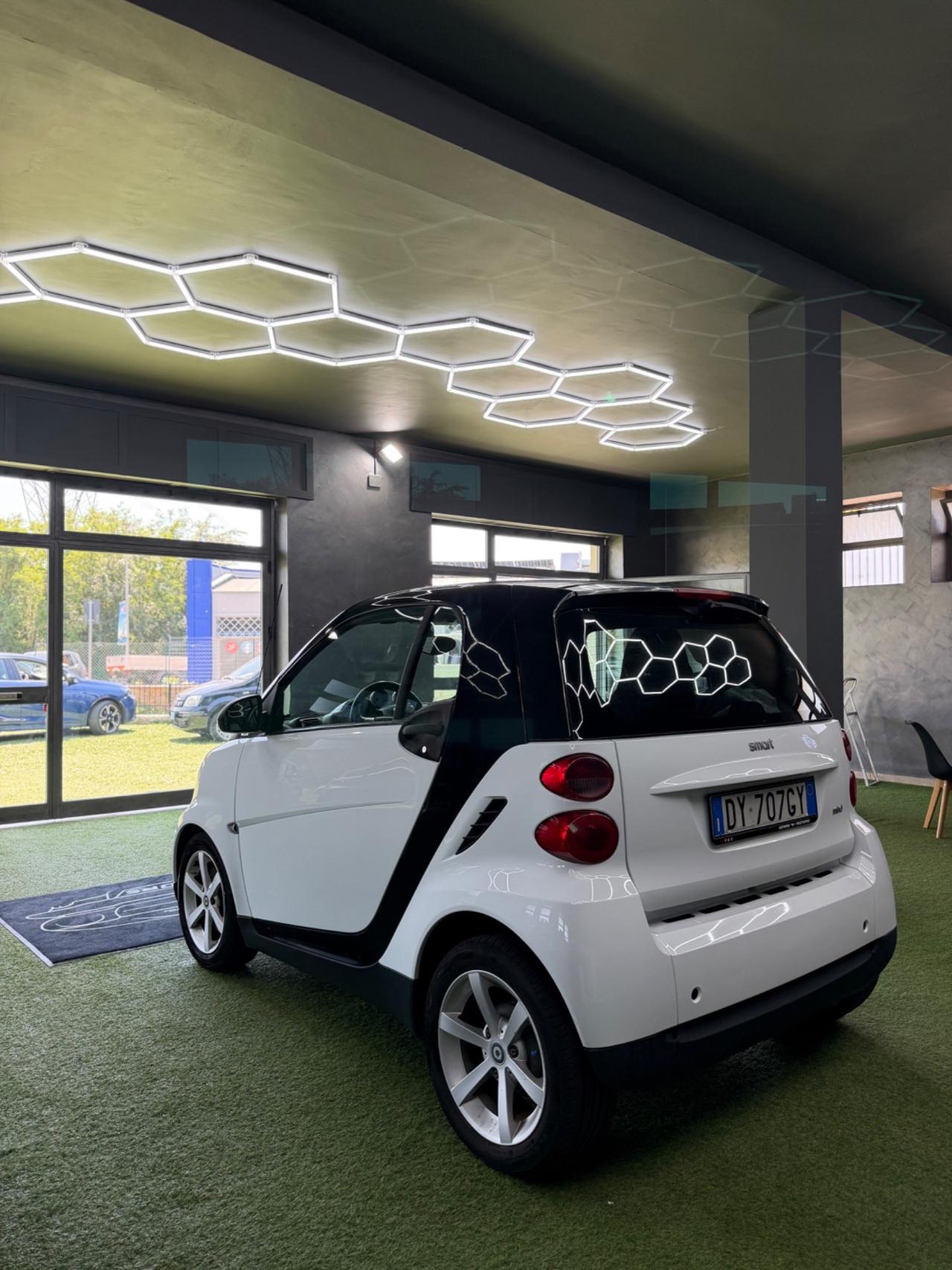 Smart ForTwo 1000 52 kW coupé passion