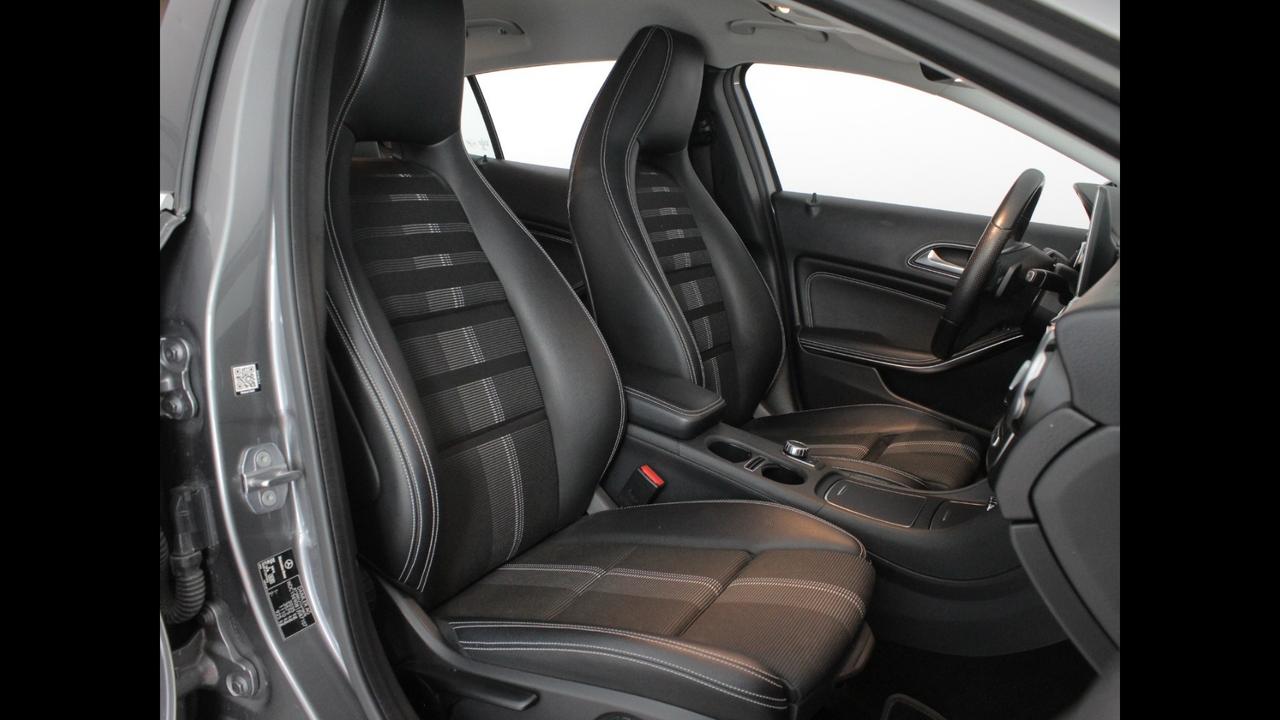 Mercedes-Benz GLA-X156 2017 - GLA 200 d Sport auto