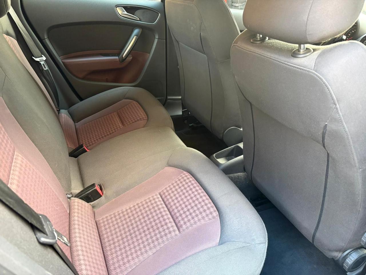 Audi A1 SPB 1.6 TDI 105 CV S-LINE