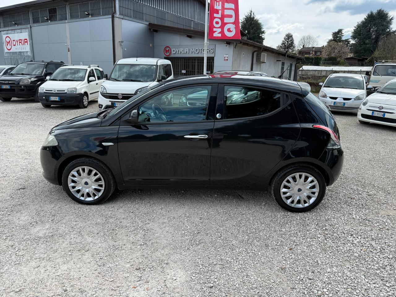 Lancia Ypsilon 1.2 69 CV GPL Ecochic Gold