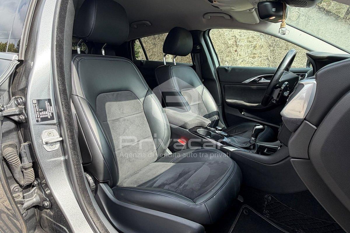 INFINITI Q30 1.5 diesel Business Executive