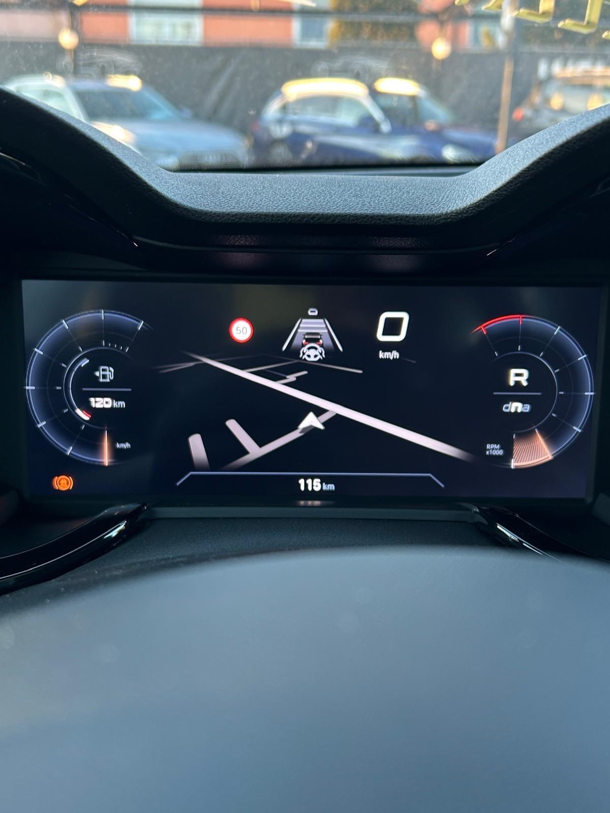 Alfa Romeo Junior 1.2 136 CV Hybrid eDCT6 Speciale