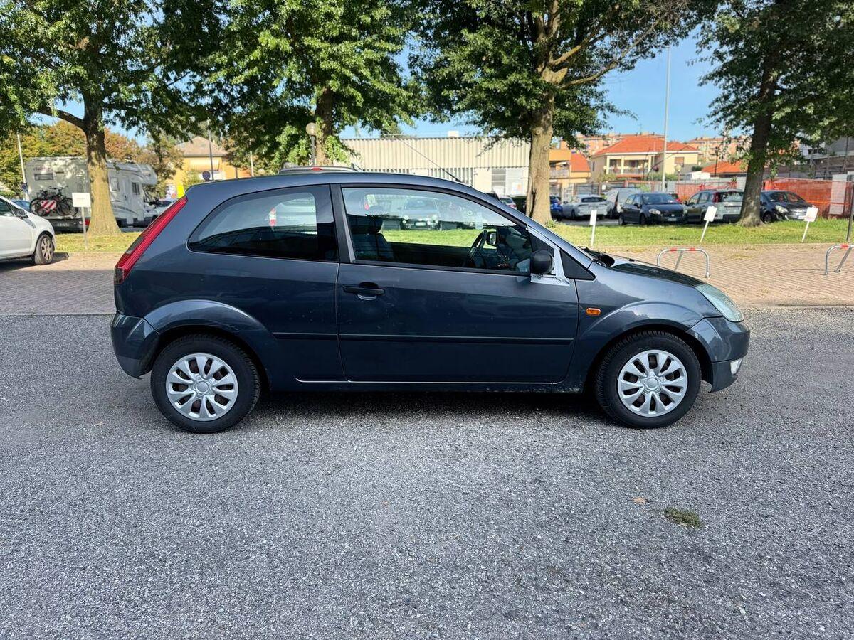 Ford Fiesta V 2006 1.2 Ghia 3p