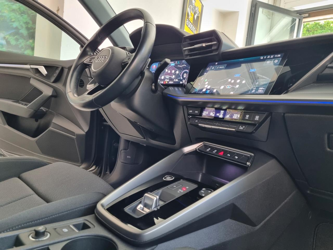 Audi A3 SPB 30 g-tron S tronic Business Advanced