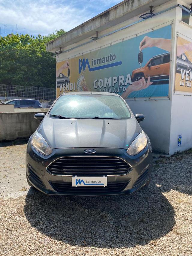 FORD Fiesta 1.5tdci BUSINESS 75cv BLUETOOTH CLIMA STEREO