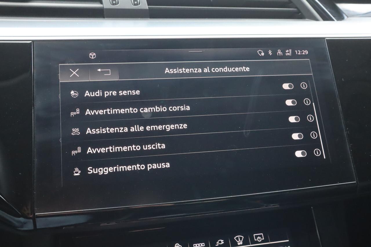 E Tron 55 408CV QUATTRO 360° HUD MATRIX 21"
