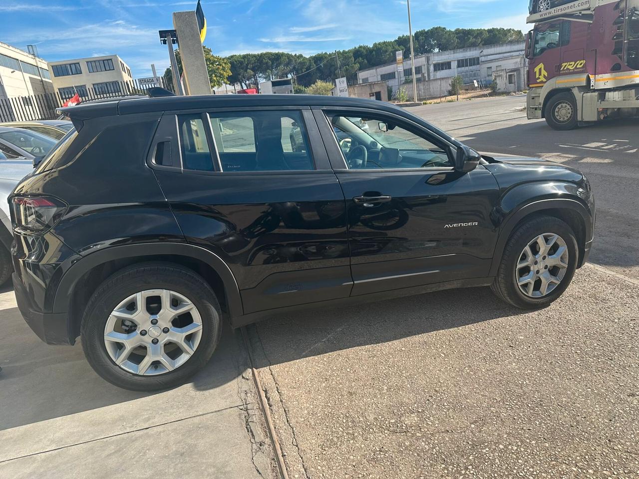 Jeep Avenger 1.2 BENZINA 2025 9 MILA KM