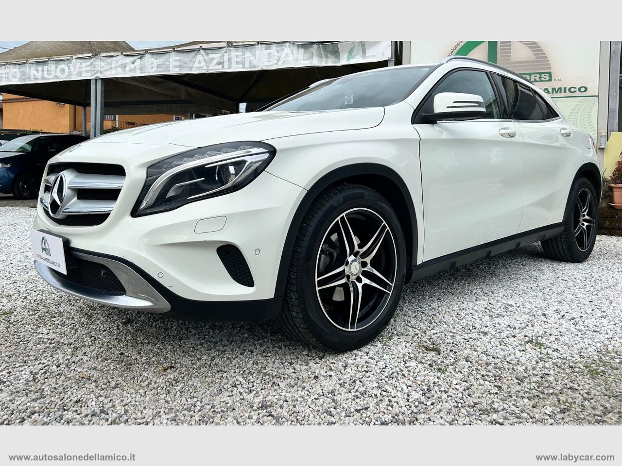 MERCEDES-BENZ GLA 200 CDI Automatic Premium