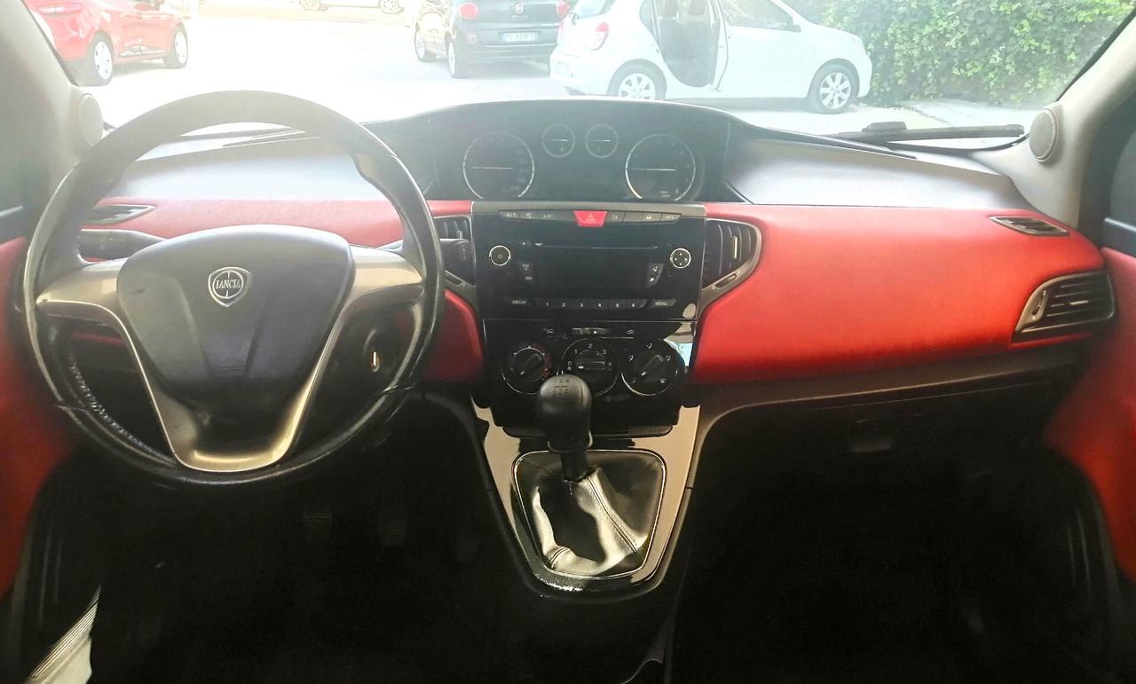 LANCIA YPSILON 1.2 69 CV 5 PORTE GPL