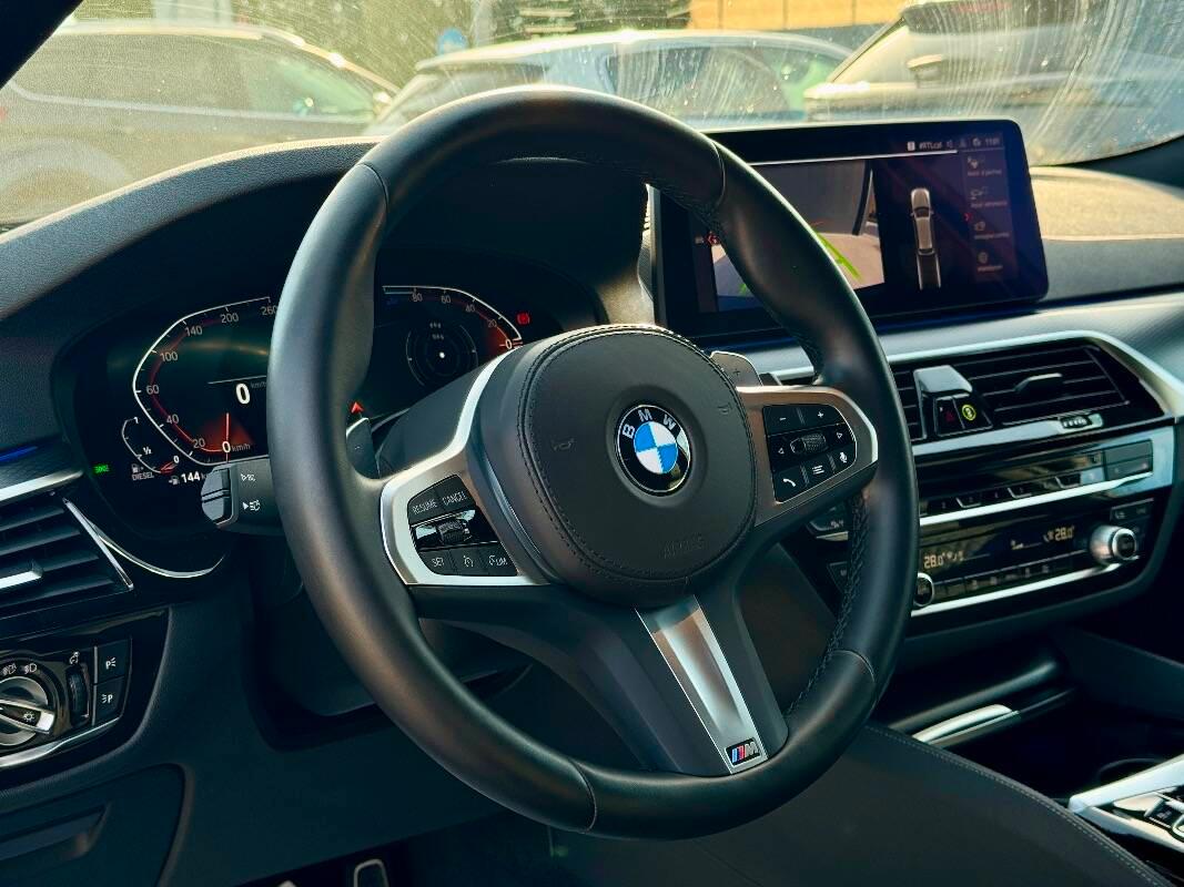 BMW Serie 5 Touring 520d mhev 48V Msport auto