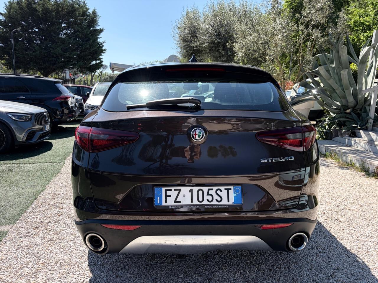 Alfa Romeo Stelvio 2.2 Turbodiesel 160 CV AT8 RWD Business