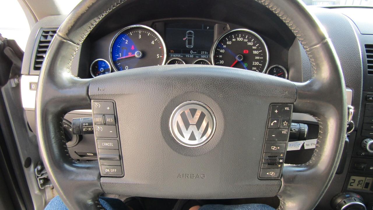 Volkswagen Touareg 2.5 R5 TDI DPF tiptronic Exclusive