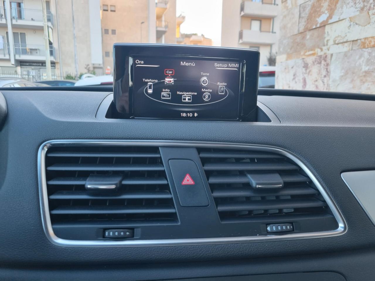 Audi Q3 2.0 TDI 120 CV Design