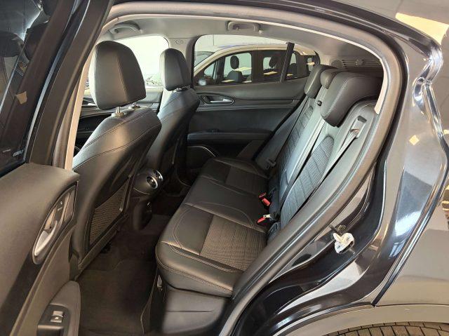 ALFA ROMEO Stelvio Stelvio 2.2 t Business Q4 210cv auto