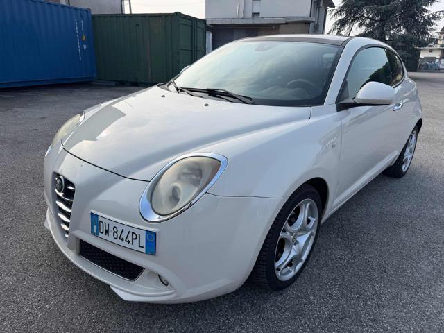 ALFA ROMEO MiTo 1.6 JTDm 16V Distinctive Sport Pack Stupenda