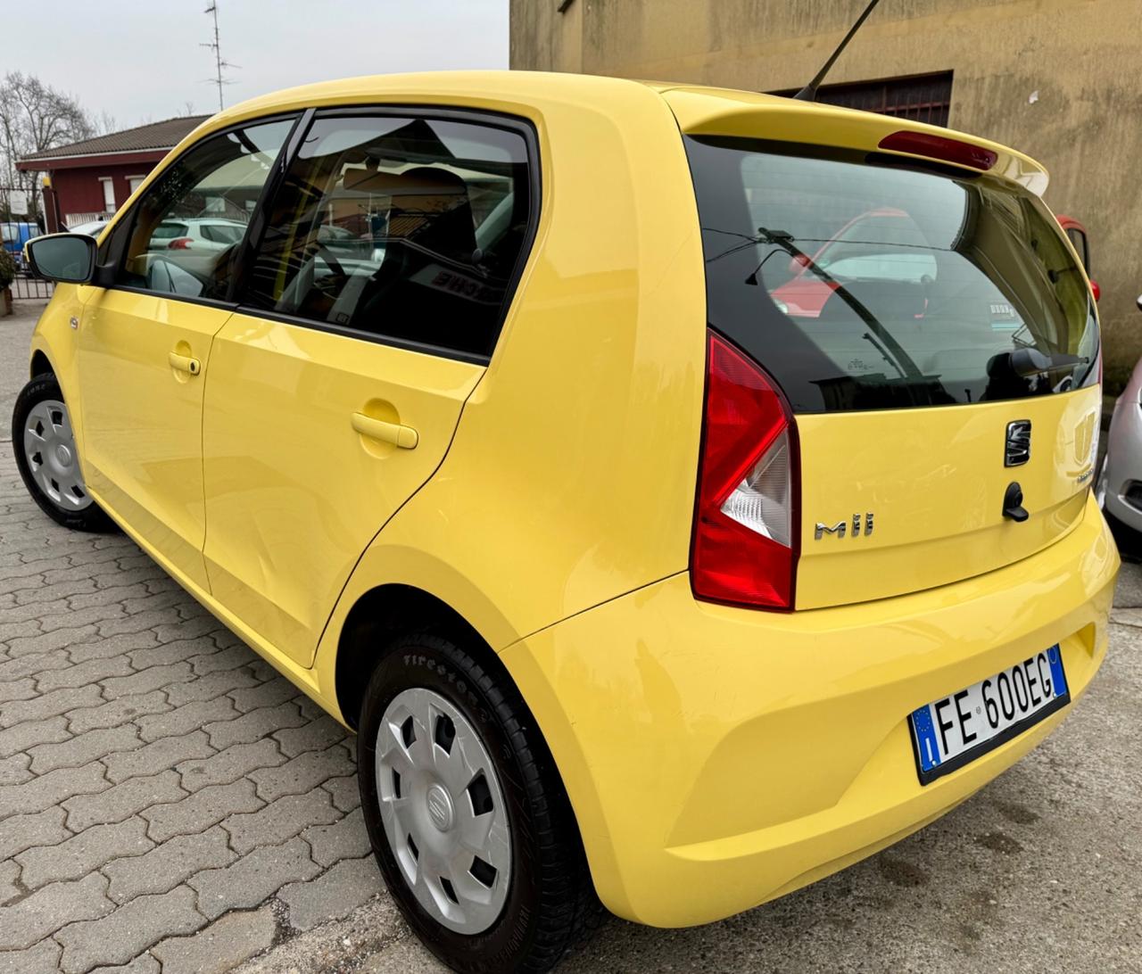 Seat Mii 1.0 68 CV 3 porte by Mango Nero Ok Neopatentati