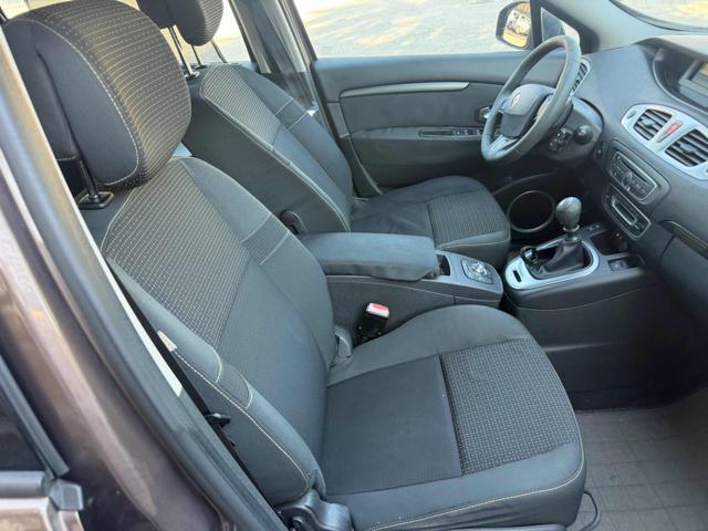 RENAULT Scenic 7posti 1.5 dCi 110CV senza nessun lavoro da fare