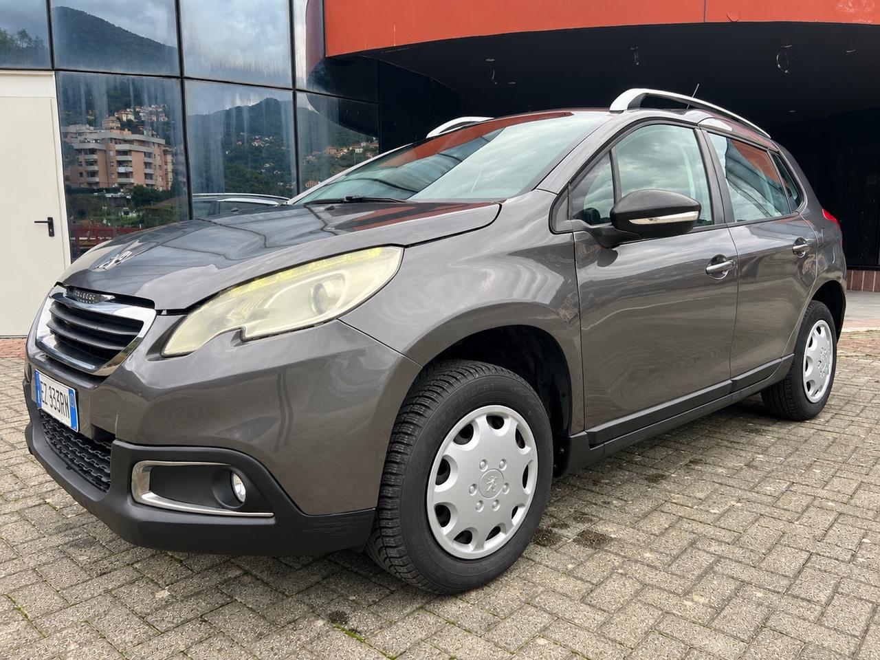 Peugeot 2008 top