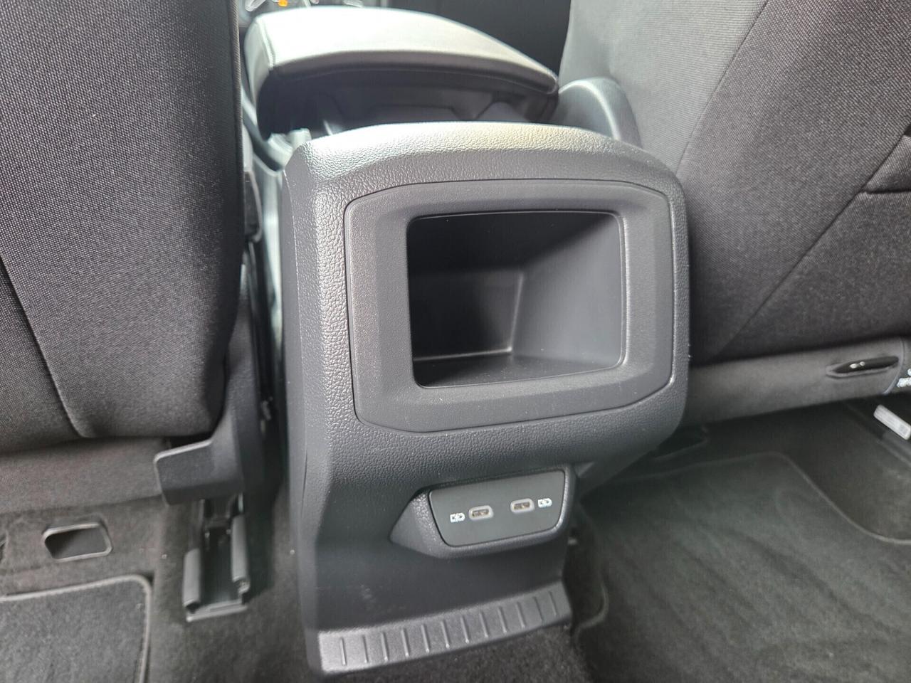 Volkswagen T-Cross 1.0 TSI STYLE BMT