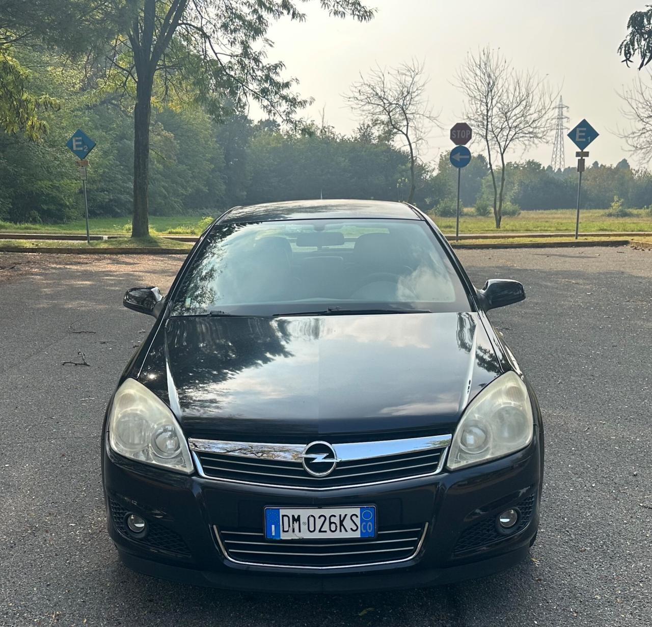 Opel Astra 1.7 CDTI 125CV 5 porte Cosmo