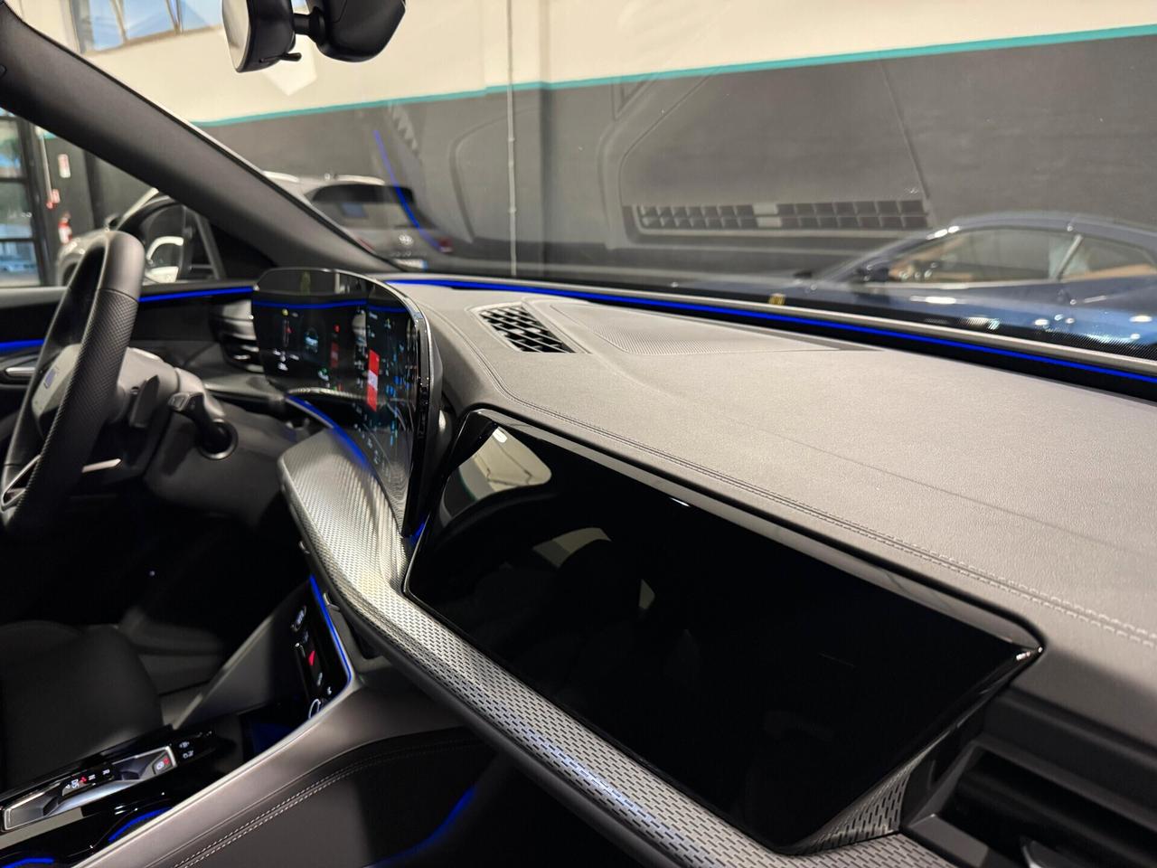 NEW Audi Q5 40 TDI quattro S tronic S line IVA ESP - NEW MODEL