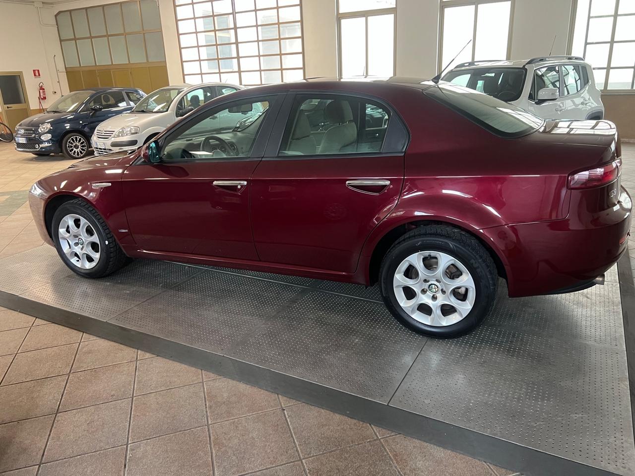 Alfa Romeo 159 1.9 JTDm 16V Exclusive friz e cinghia nuove